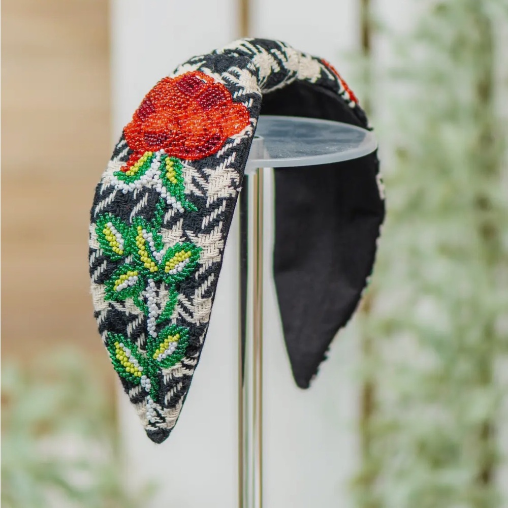 Pria handmade headband.